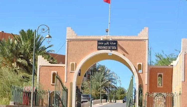 العامل أمال